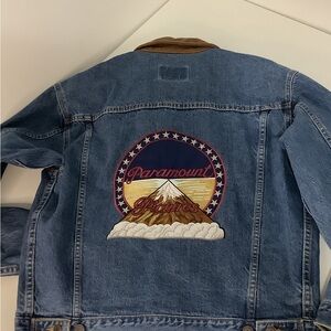 RARE.. Paramount Pictures Denim Jacket 🇨🇦